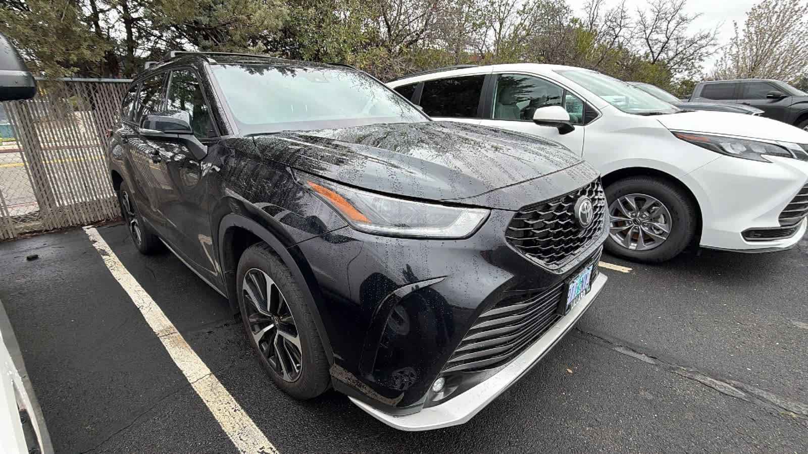 Thumbnail: 2022 Toyota Highlander - 2