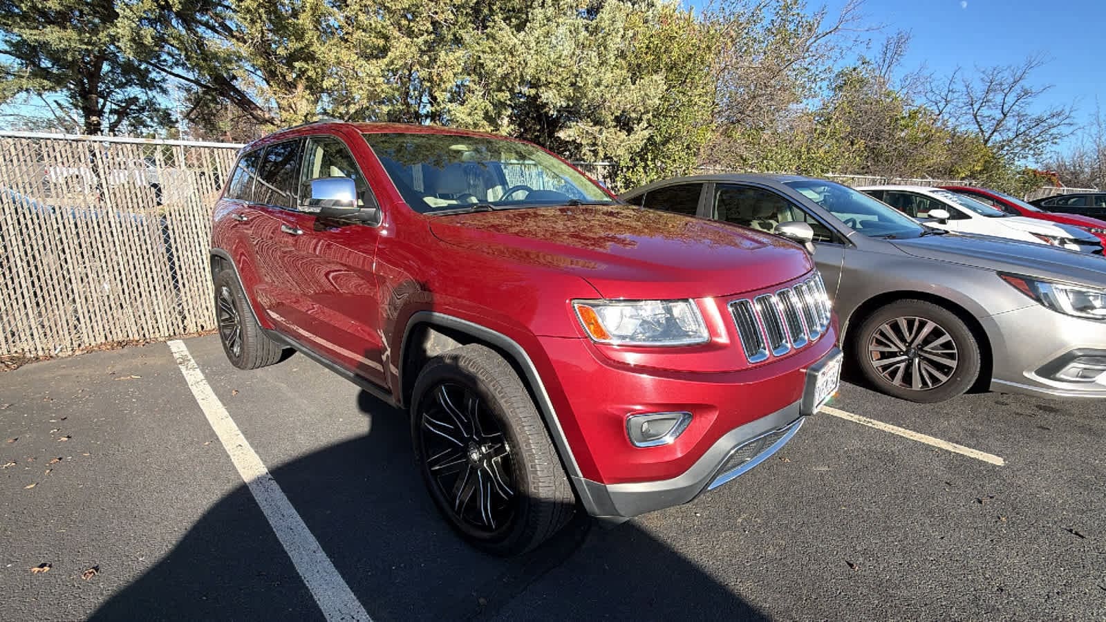 Thumbnail: 2014 Jeep Grand Cherokee - 2