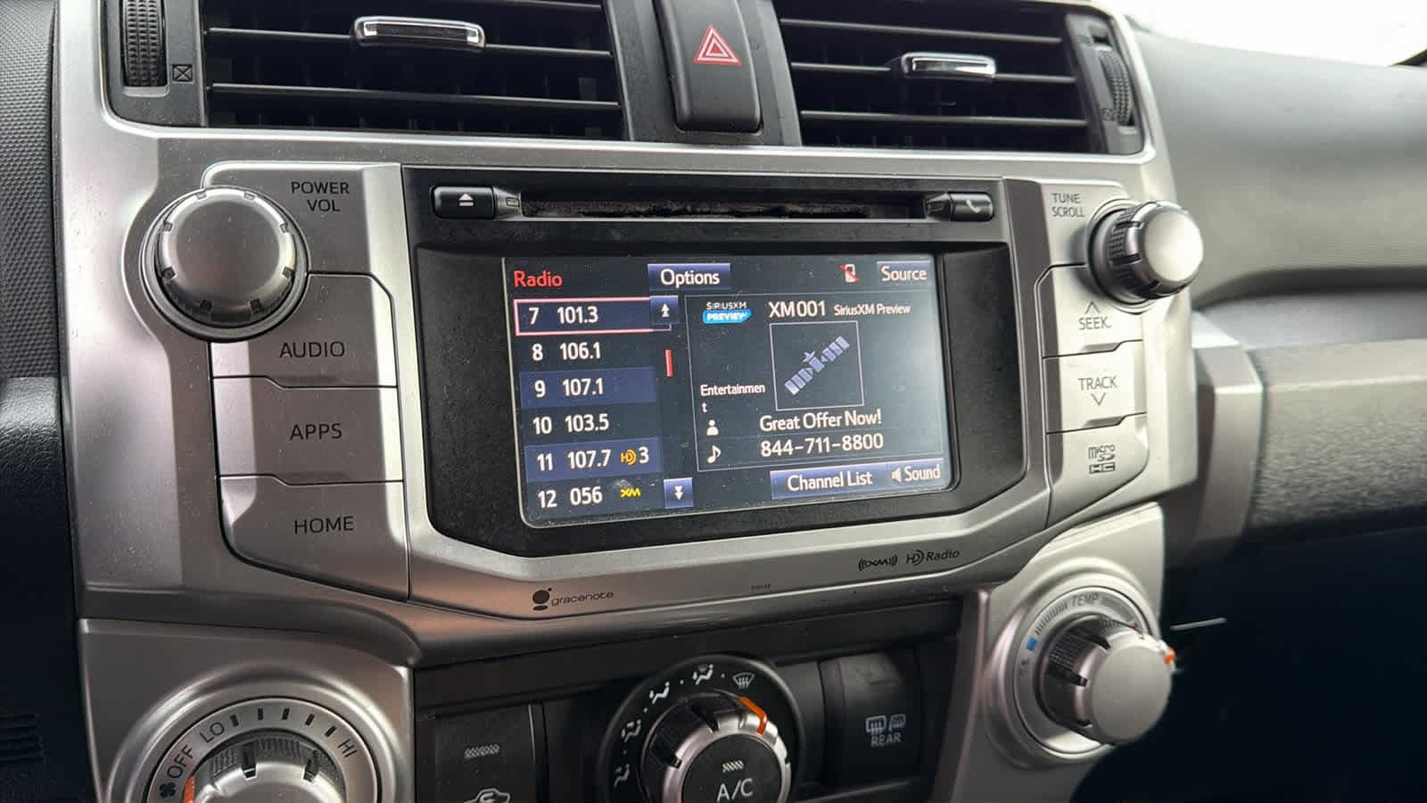 Thumbnail: 2017 Toyota 4Runner - 12