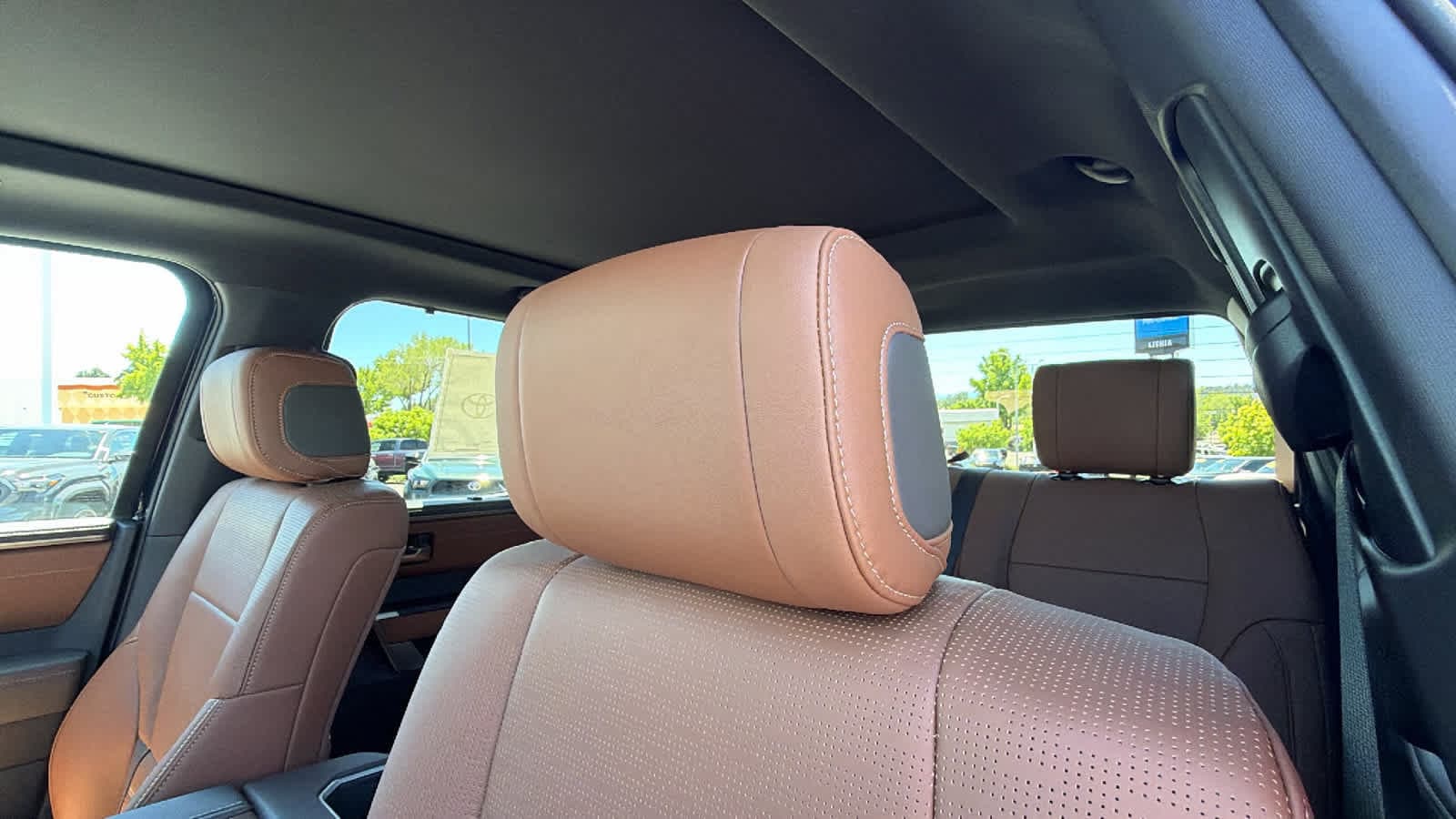 2026 Toyota Tundra 1794 Edition - Photo 11