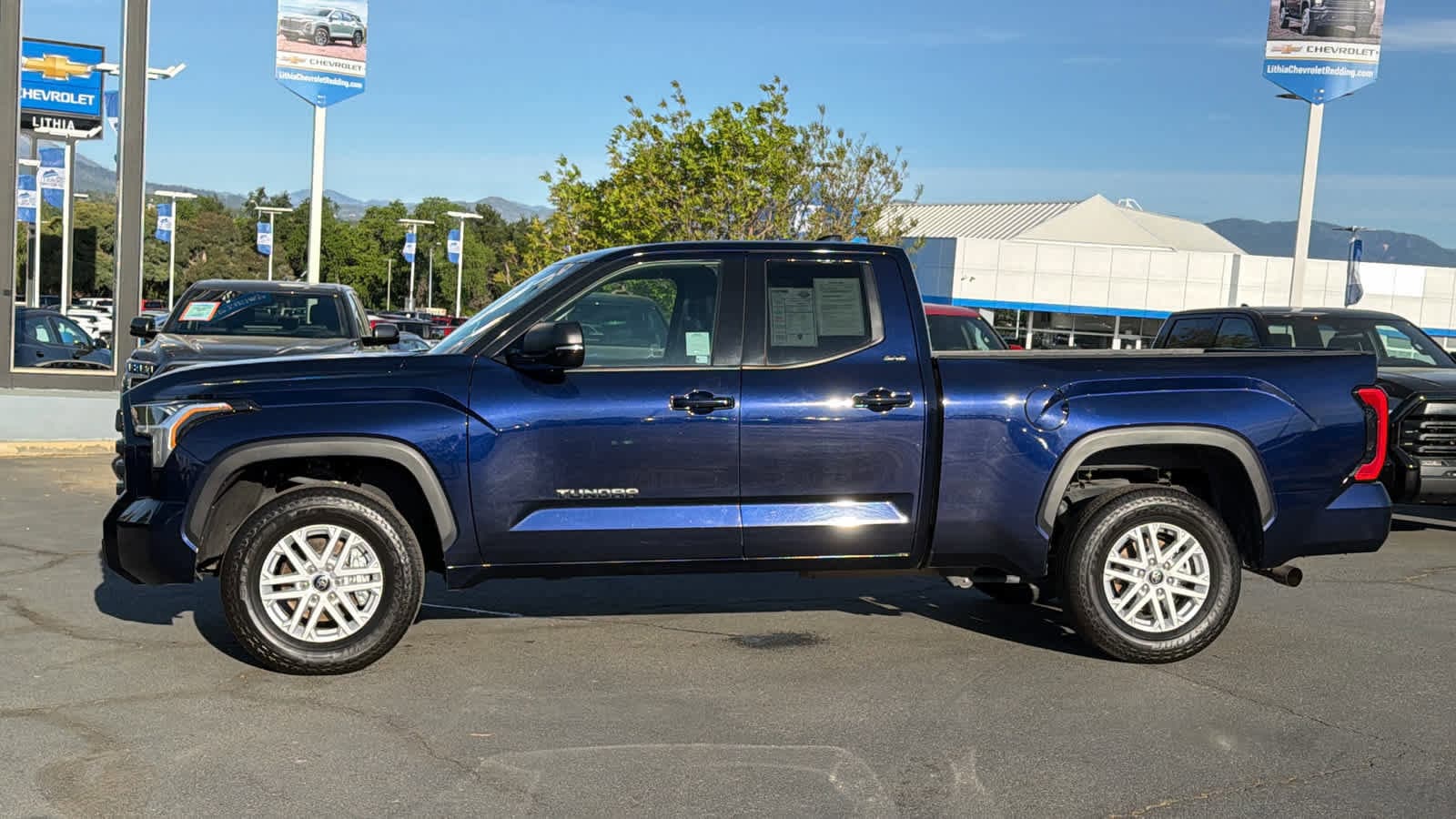 Thumbnail: 2023 Toyota Tundra - 8