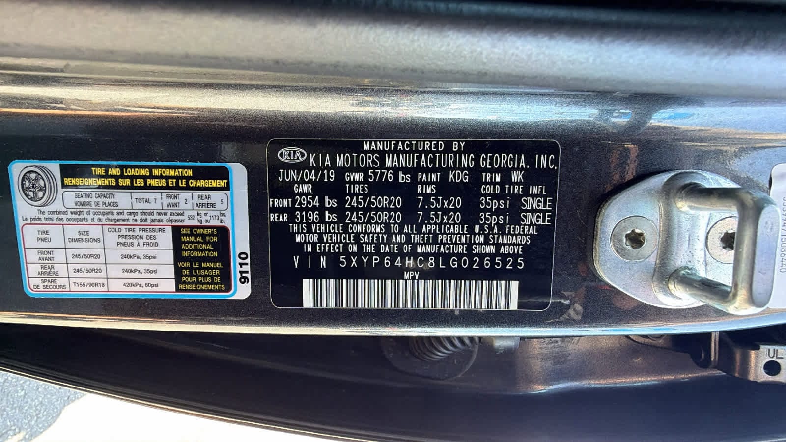 Thumbnail: 2020 Kia Telluride - 30