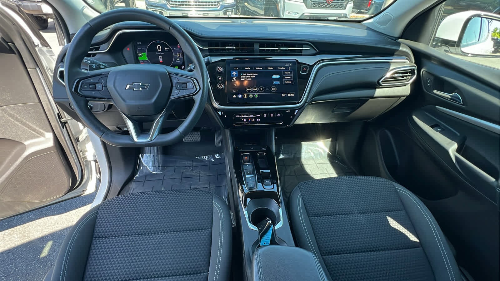 Thumbnail: 2022 Chevrolet Bolt EUV - 26