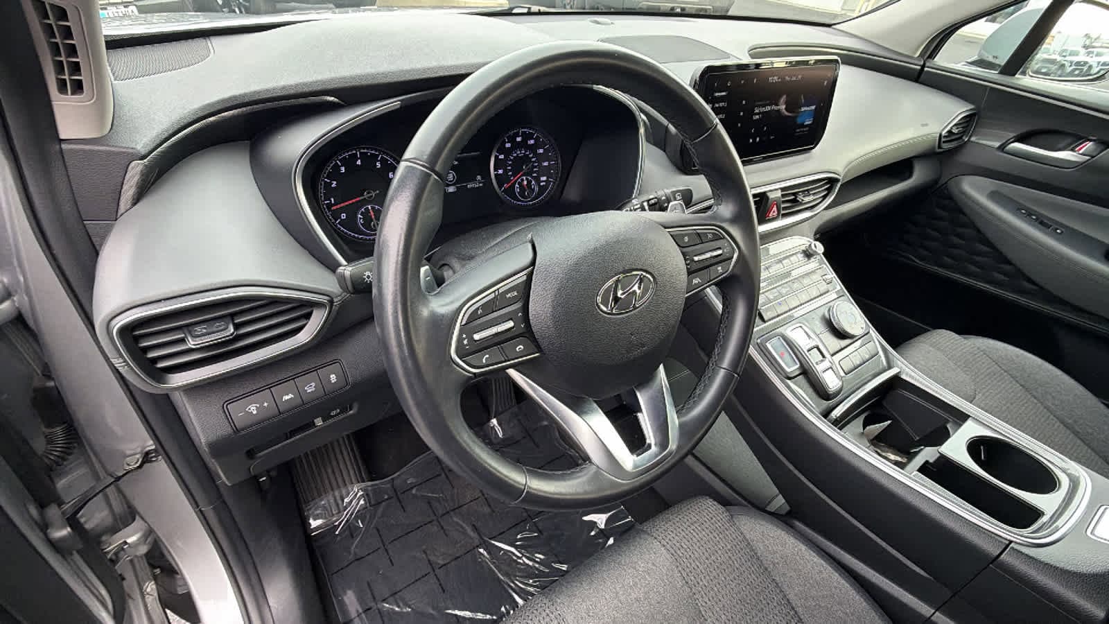 Thumbnail: 2023 Hyundai Santa Fe - 9