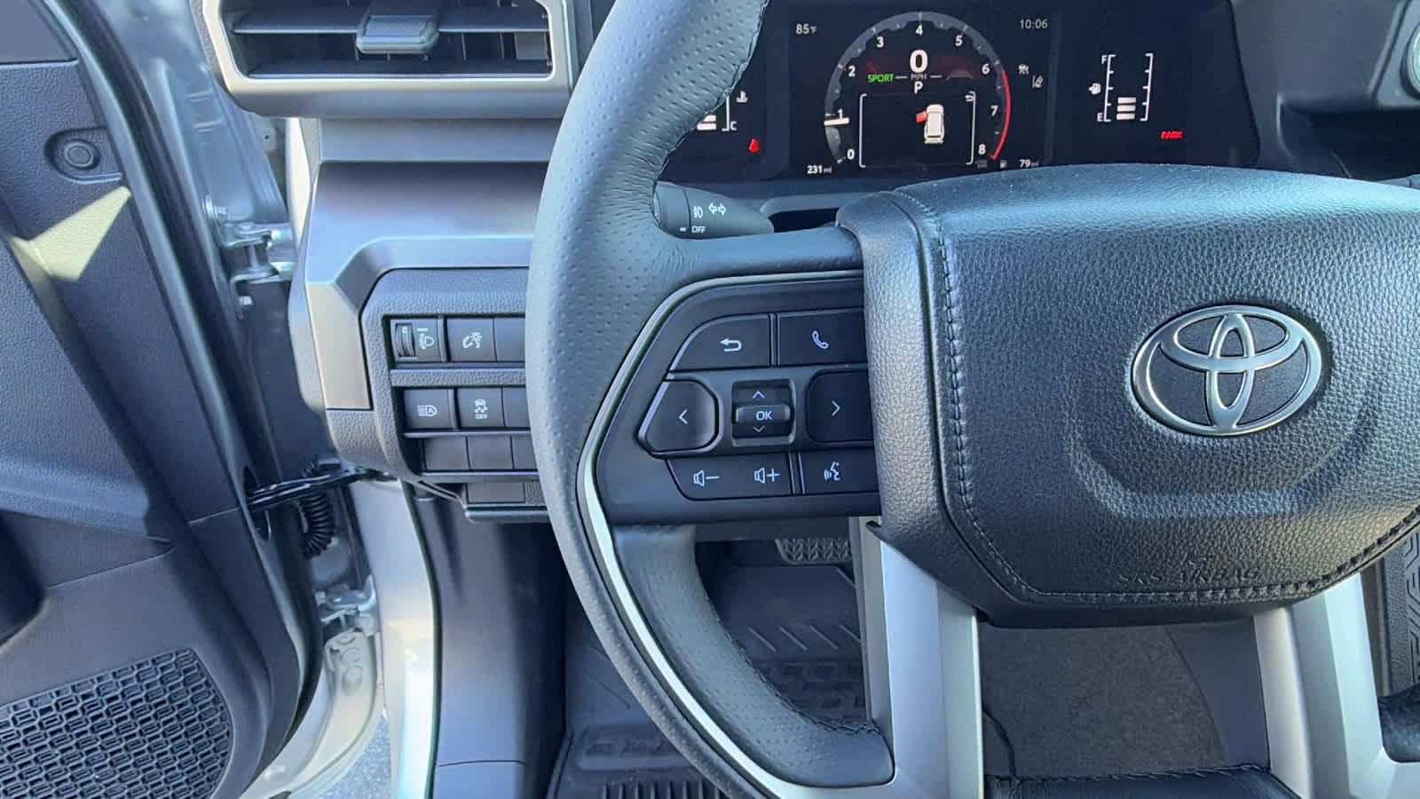 Thumbnail: 2026 Toyota 4Runner - 19