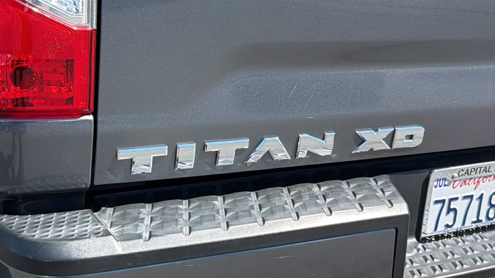 Thumbnail: 2021 Nissan Titan - 27