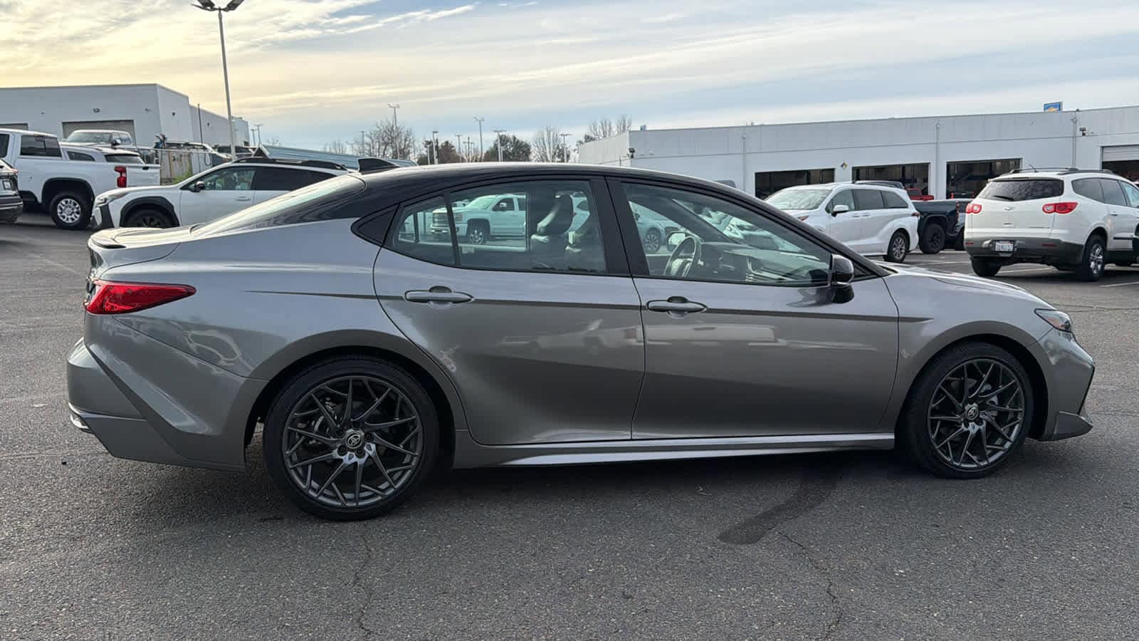 Thumbnail: 2025 Toyota Camry - 4