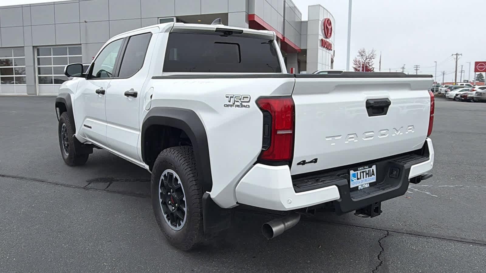 Thumbnail: 2025 Toyota Tacoma - 7