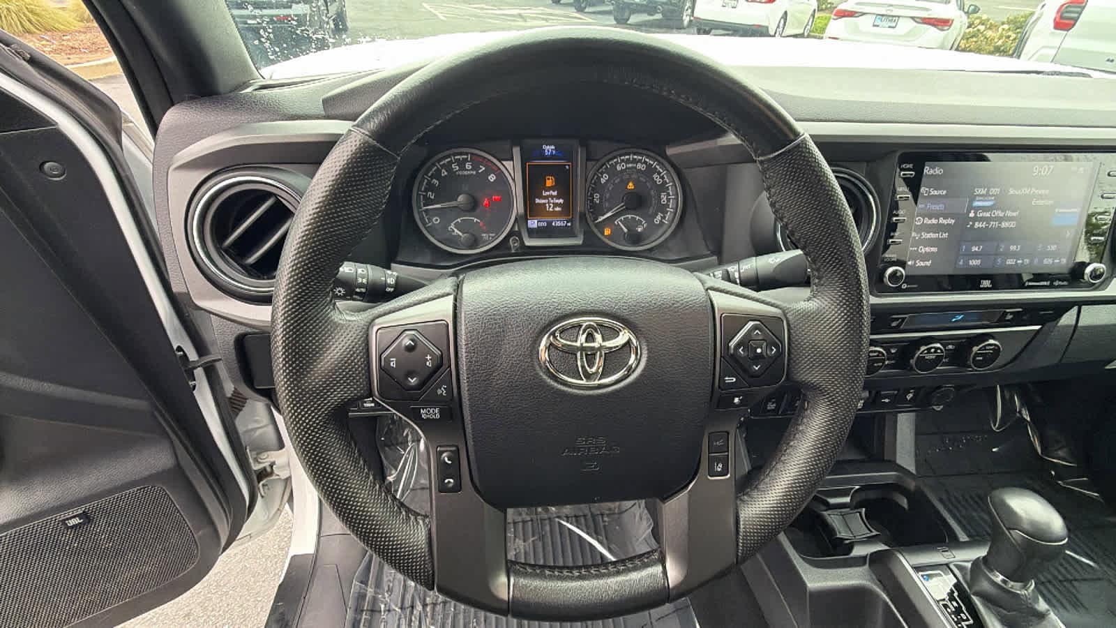 Thumbnail: 2023 Toyota Tacoma - 18