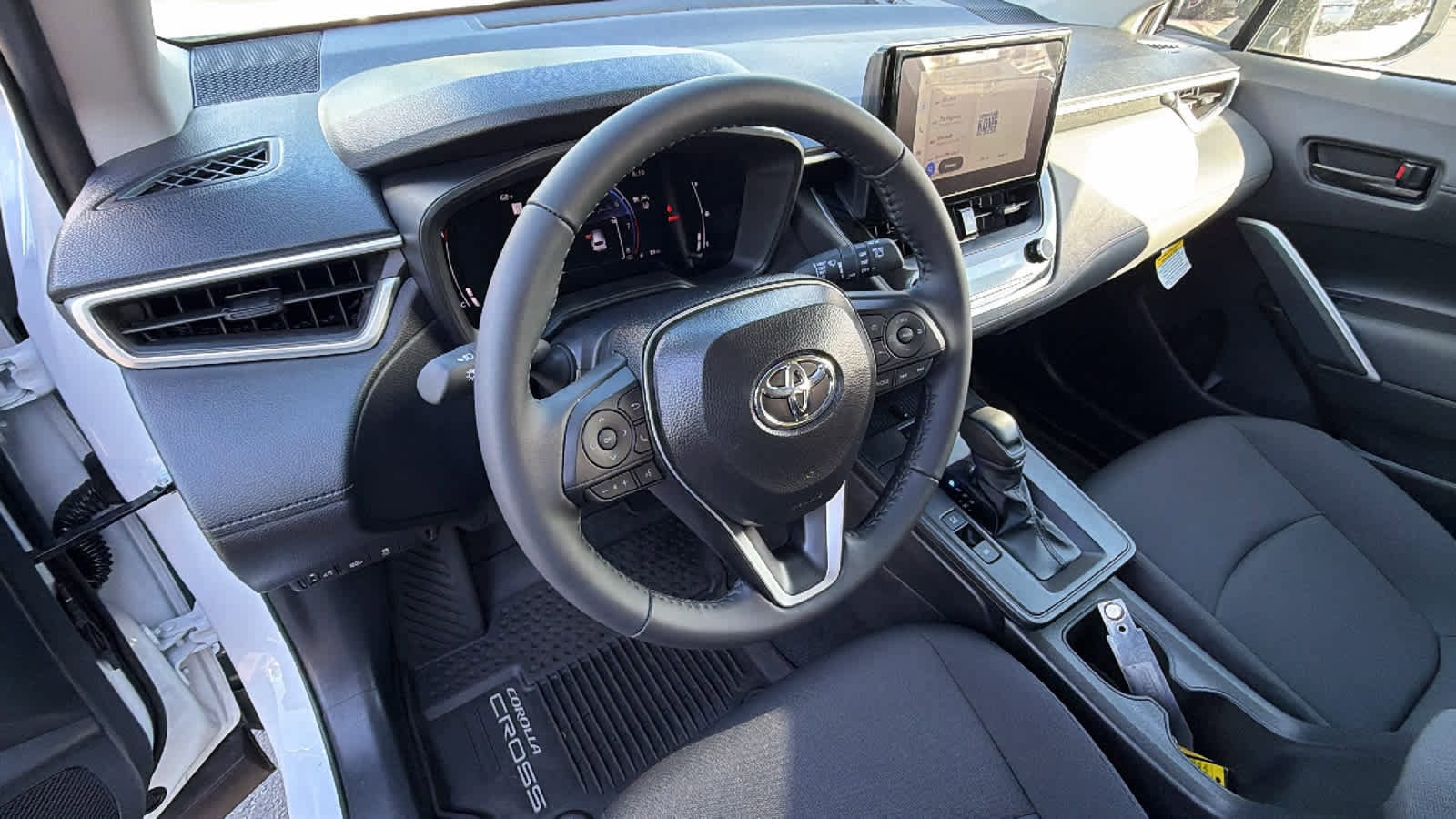 Thumbnail: 2026 Toyota Corolla Cross - 10