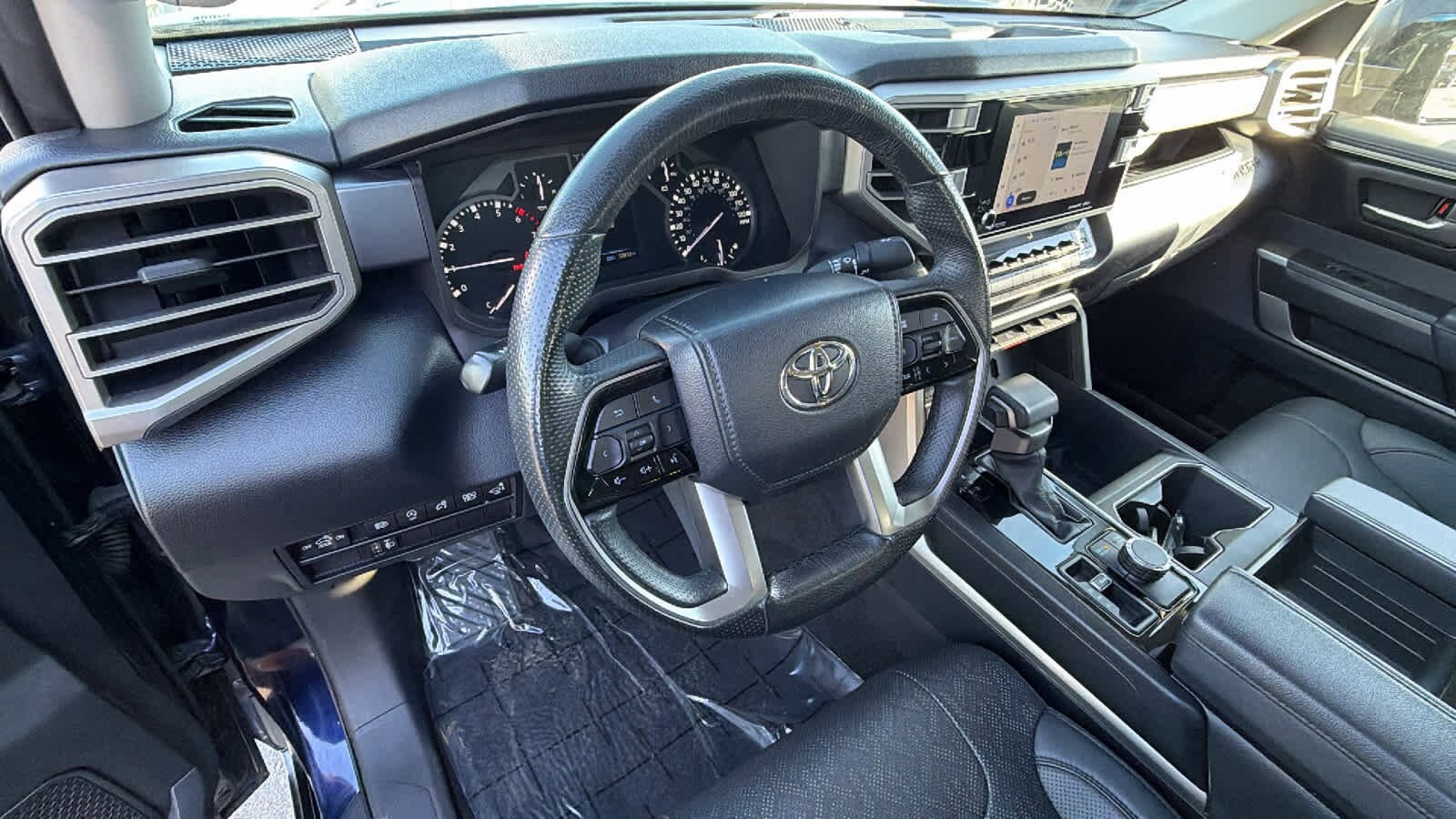 Thumbnail: 2023 Toyota Tundra - 10