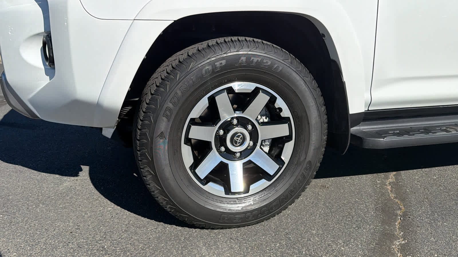 Thumbnail: 2023 Toyota 4Runner - 9