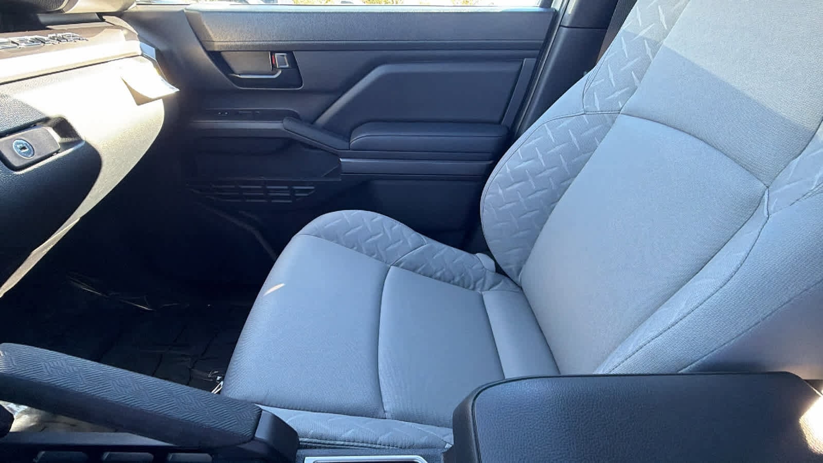 Thumbnail: 2025 Toyota Tacoma - 12