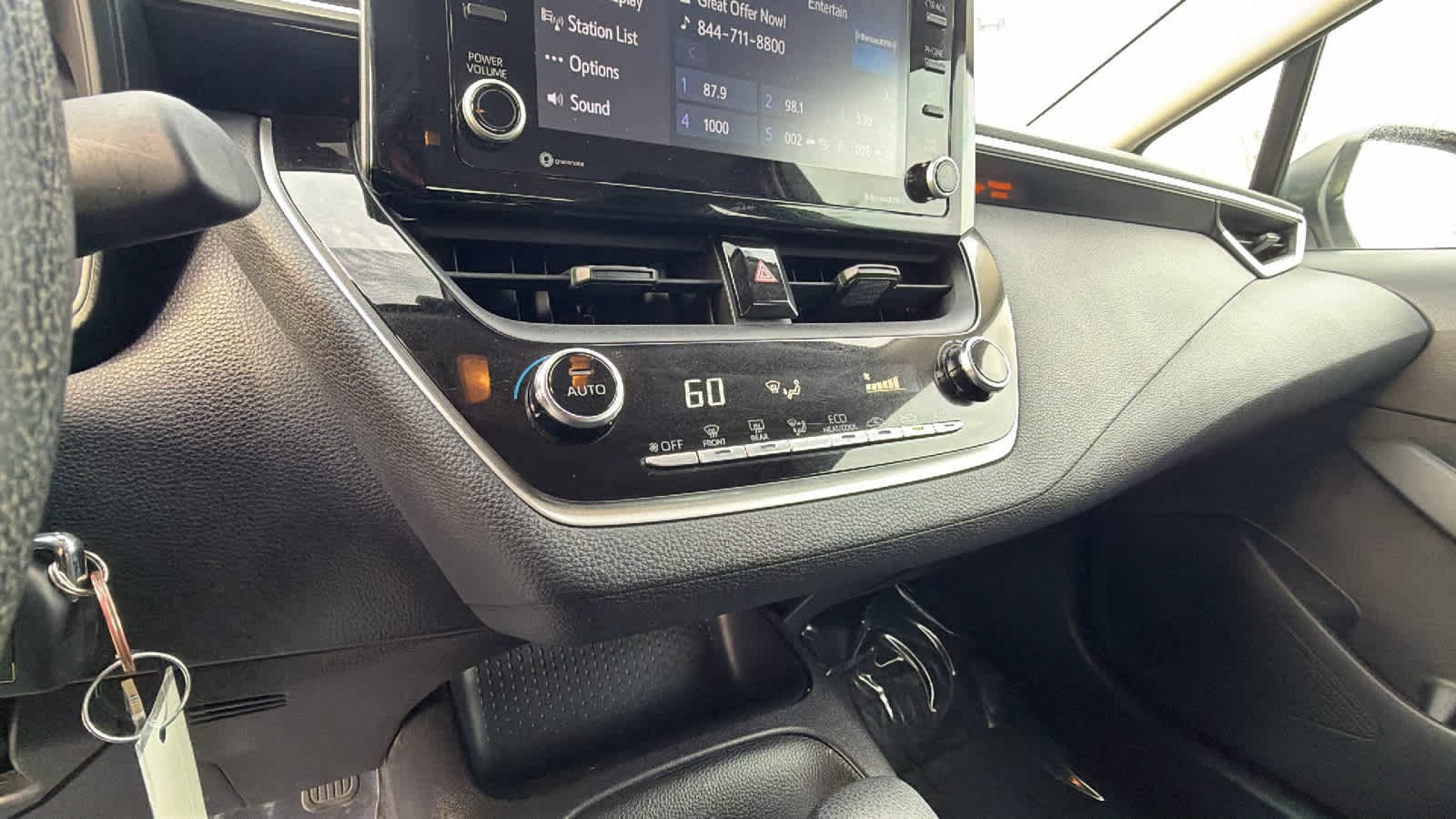 Thumbnail: 2022 Toyota Corolla - 14