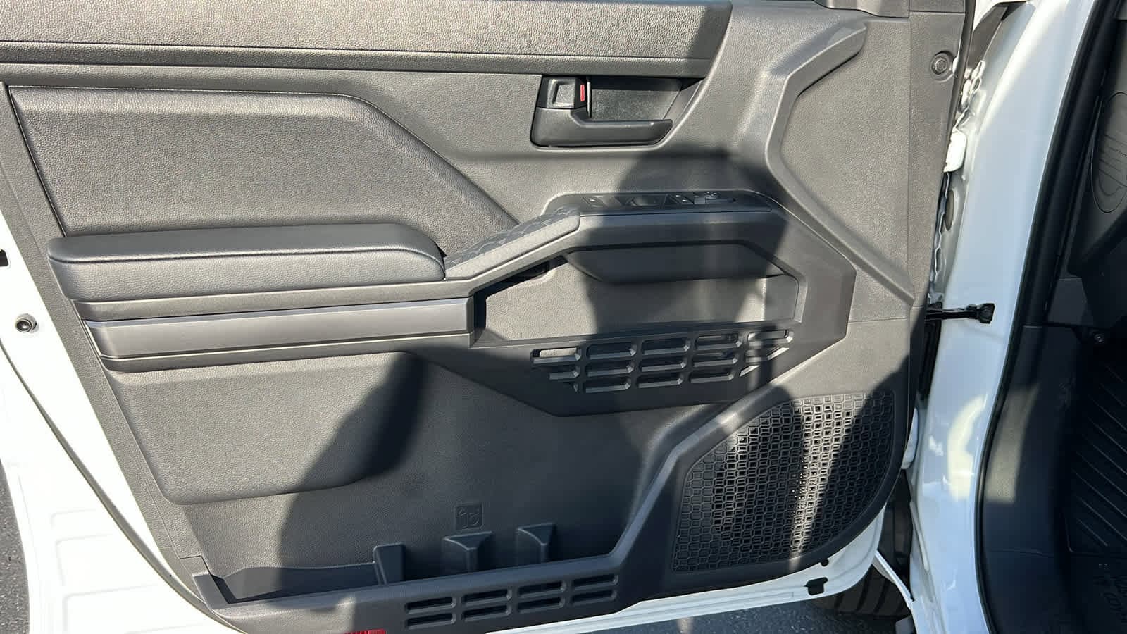 Thumbnail: 2025 Toyota Tacoma - 23