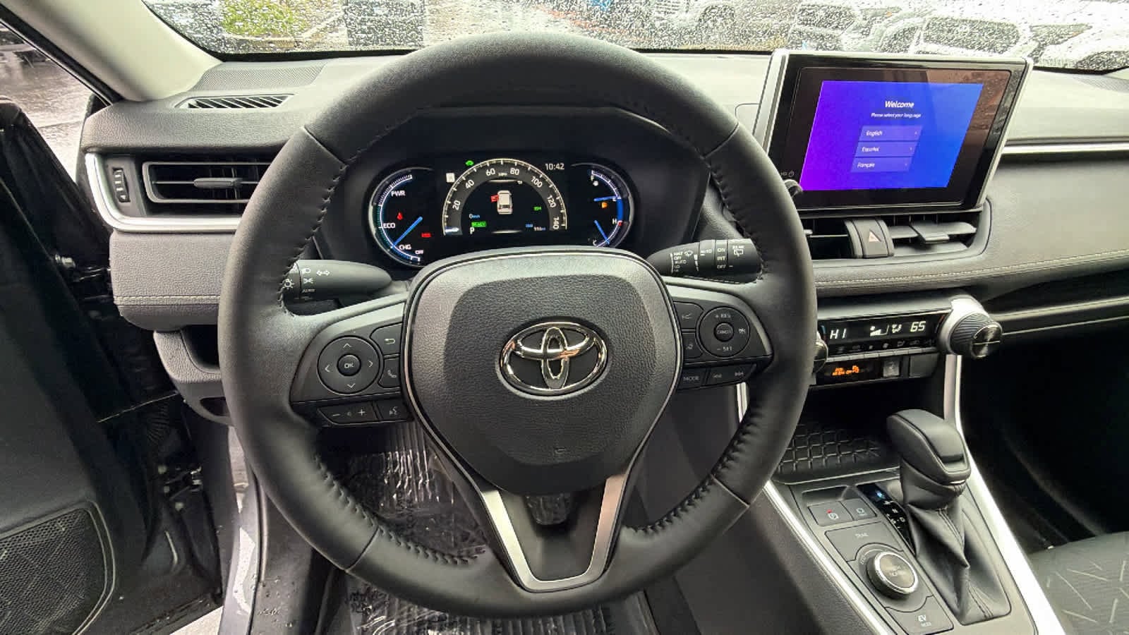 Thumbnail: 2025 Toyota RAV4 - 18