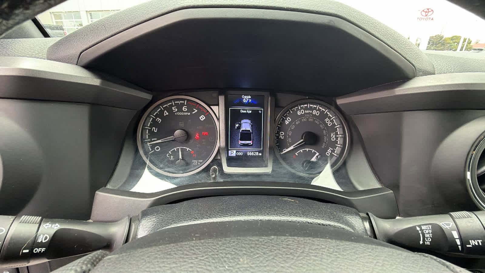 Thumbnail: 2022 Toyota Tacoma - 21