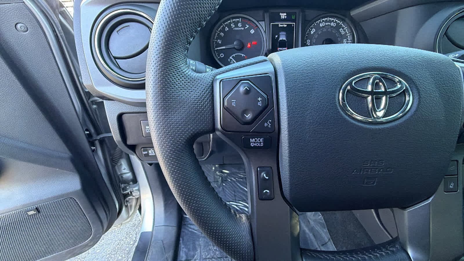 Thumbnail: 2023 Toyota Tacoma - 19