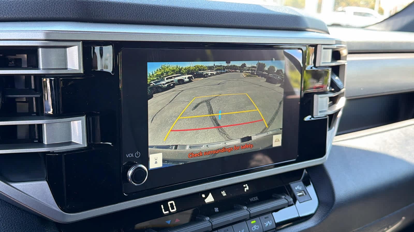 2026 Toyota Tundra SR5 - Photo 16