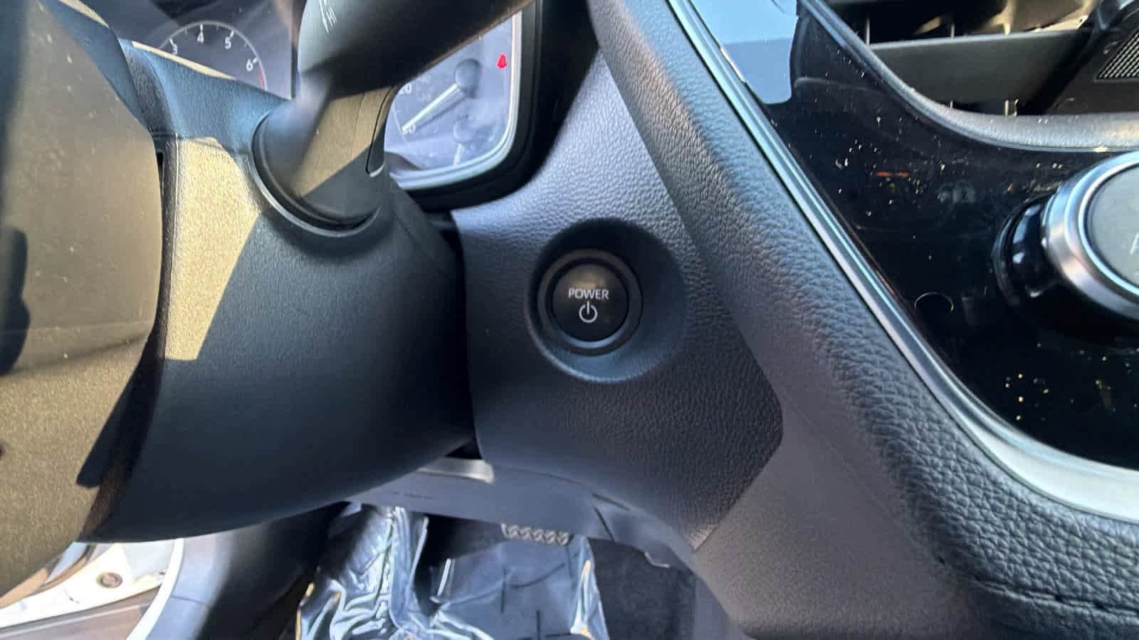 Thumbnail: 2024 Toyota Corolla Cross - 17