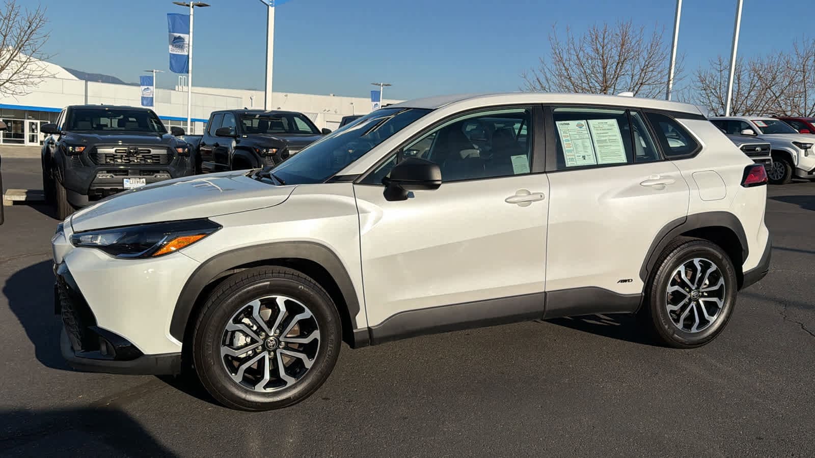 Thumbnail: 2024 Toyota Corolla Cross - 8