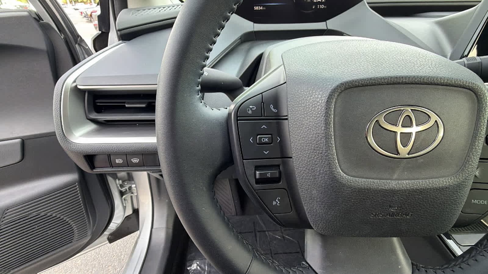 Thumbnail: 2024 Toyota Prius - 19