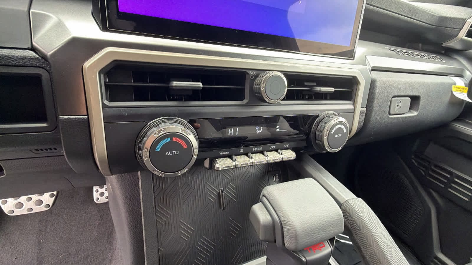 Thumbnail: 2025 Toyota Tacoma - 14