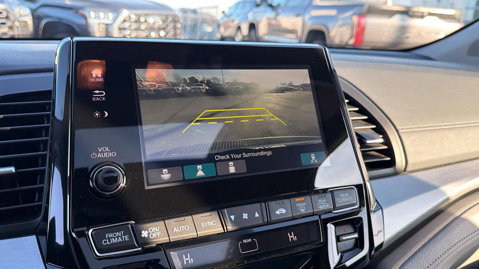 Thumbnail: 2024 Honda Odyssey - 16