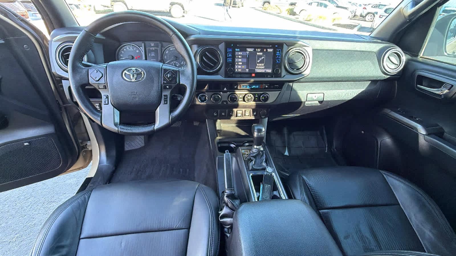 Thumbnail: 2018 Toyota Tacoma - 26