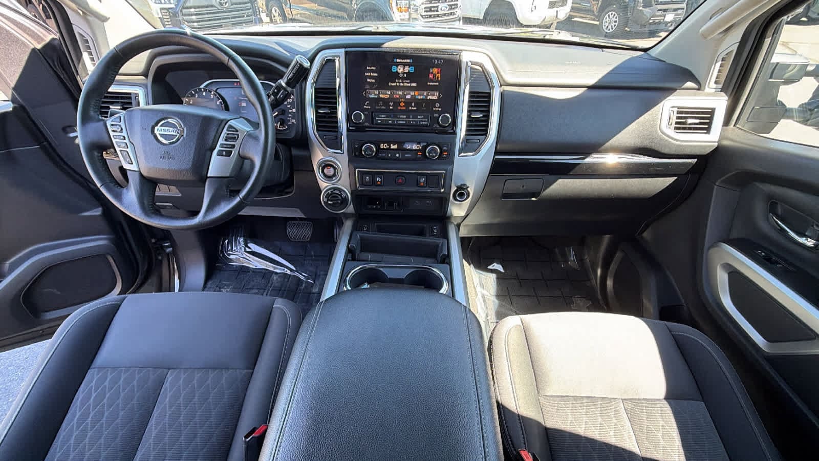 Thumbnail: 2021 Nissan Titan - 26