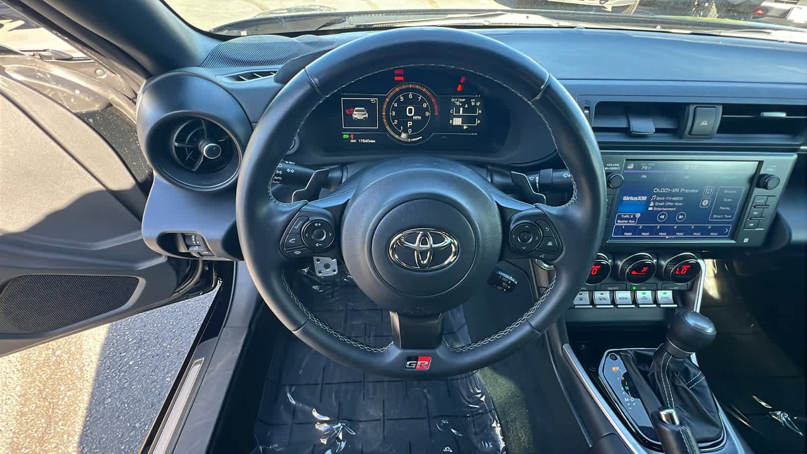 Thumbnail: 2024 Toyota GR86 - 18
