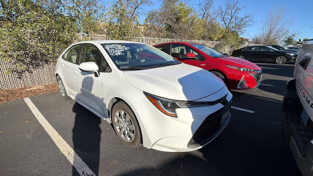 Certified 2023 Toyota Corolla LE Sedan