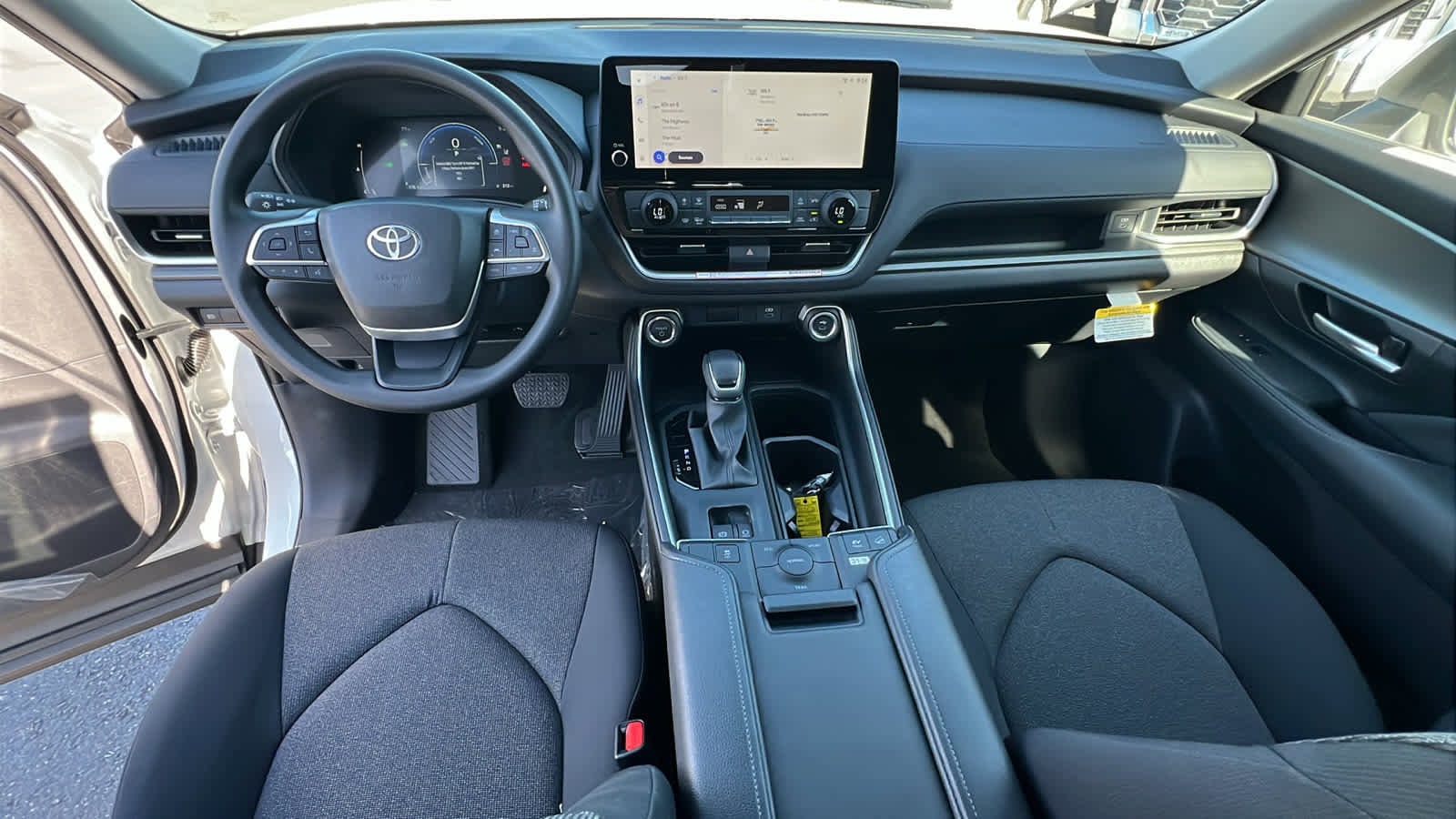2025 Toyota Grand Highlander  26