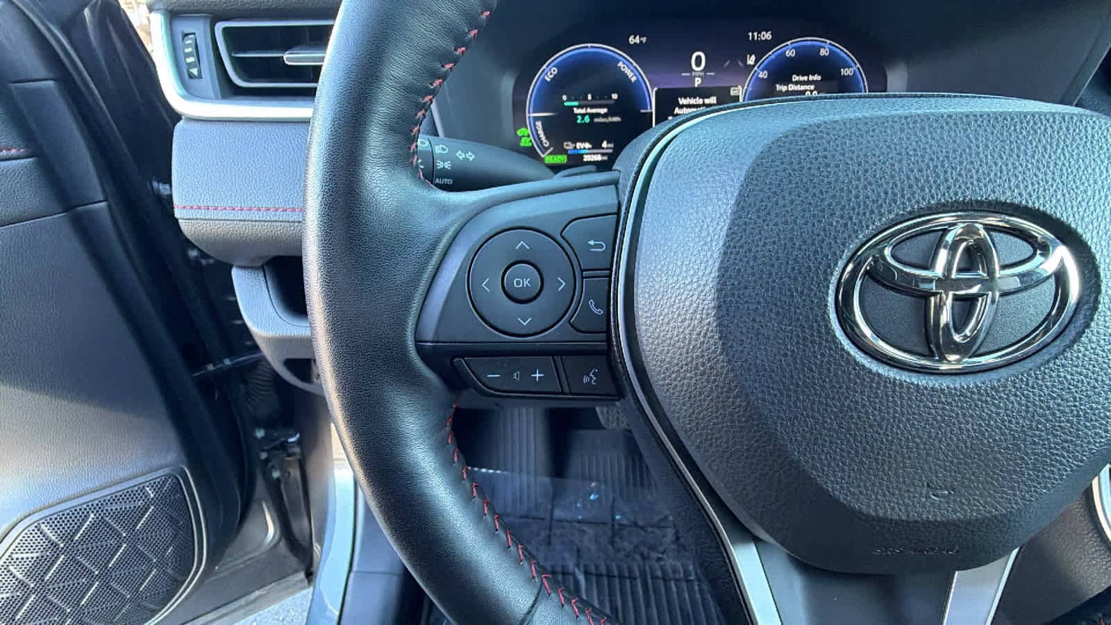 Thumbnail: 2023 Toyota RAV4 - 19