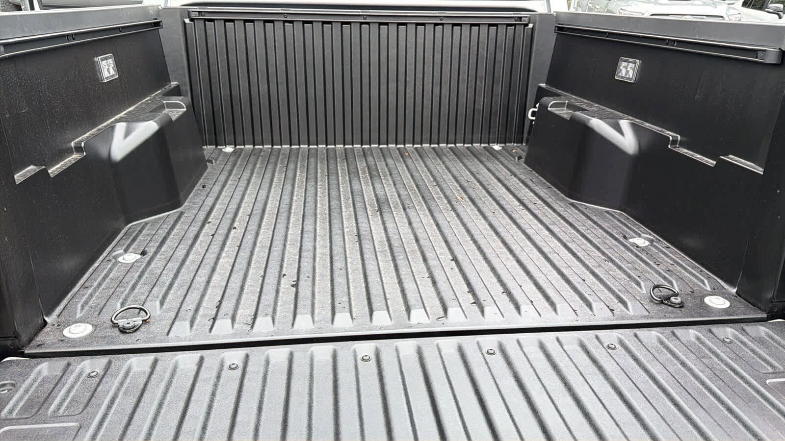 Thumbnail: 2025 Toyota Tacoma - 27