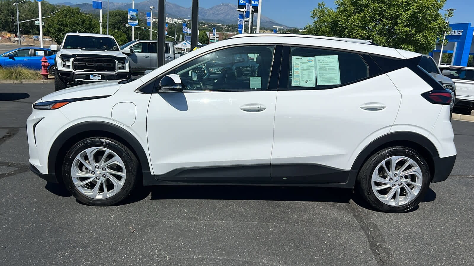 Thumbnail: 2022 Chevrolet Bolt EUV - 8