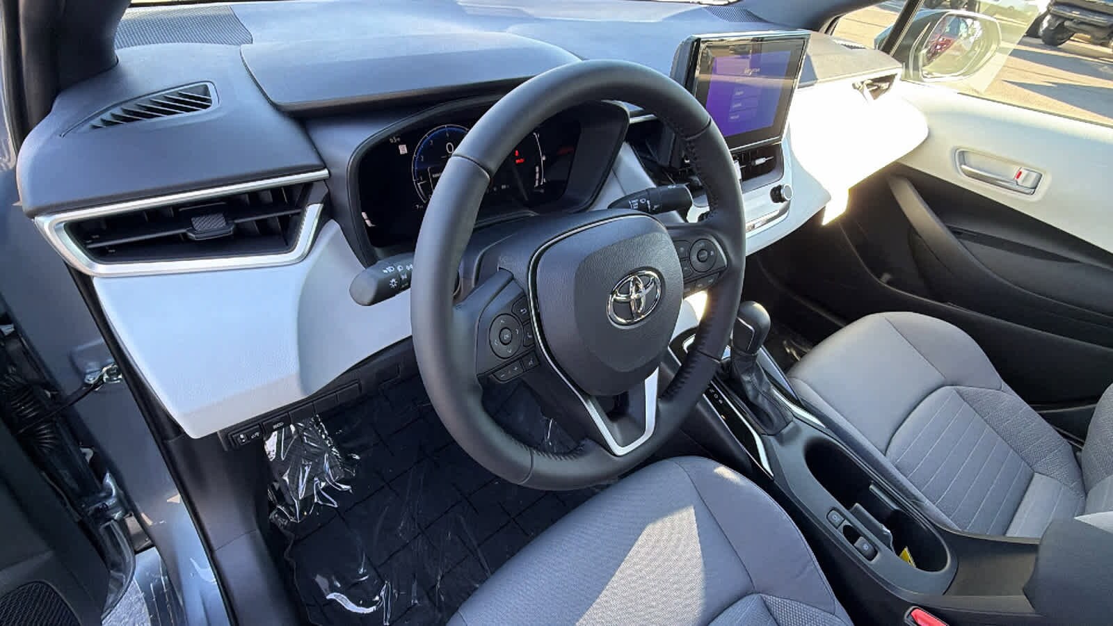 Thumbnail: 2026 Toyota Corolla - 10