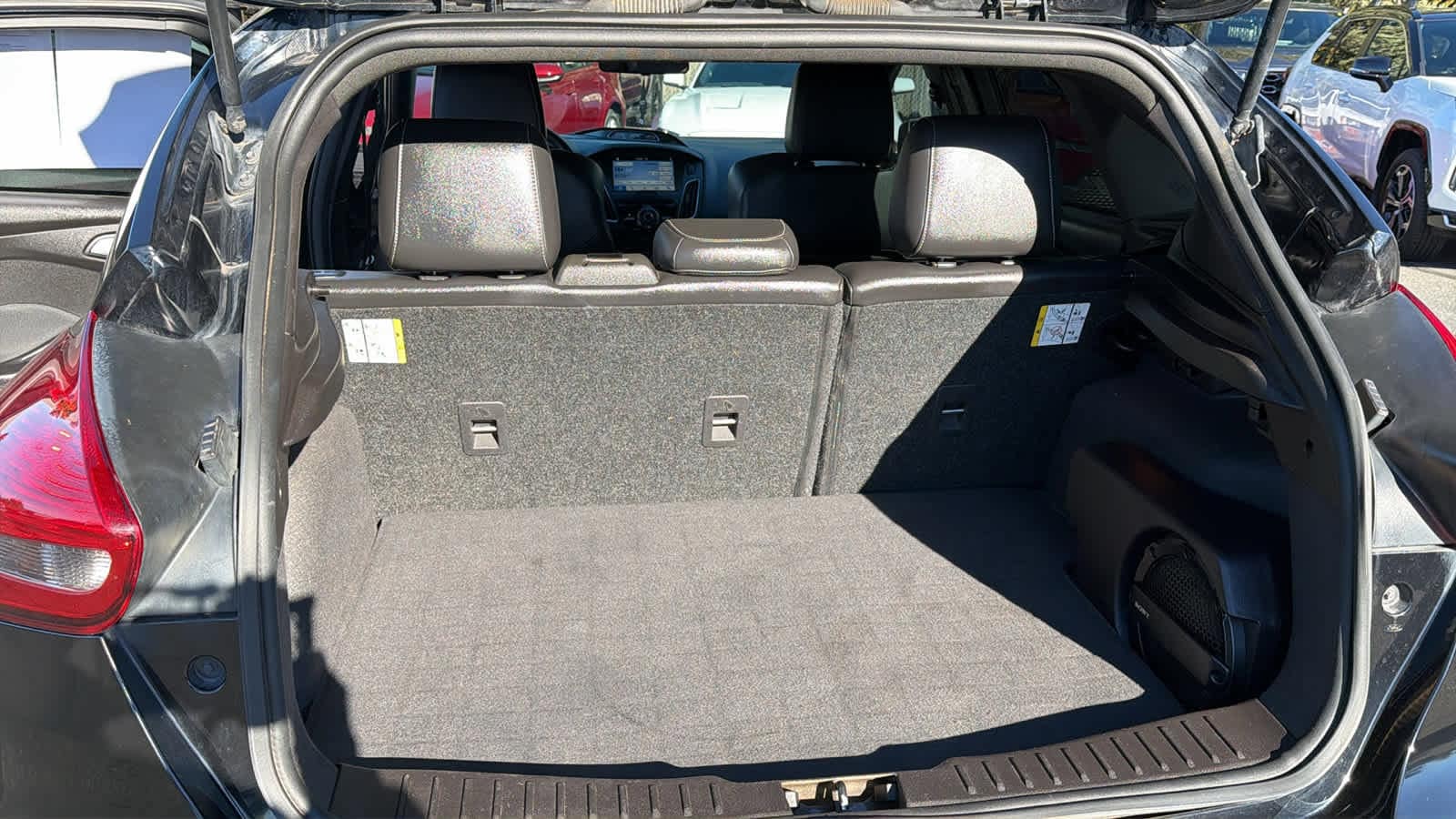 Thumbnail: 2016 Ford Focus - 27