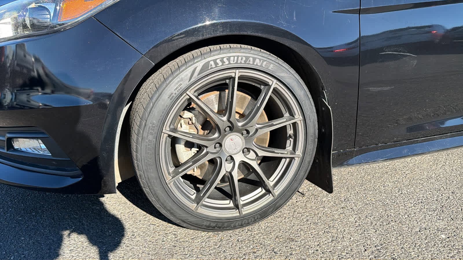 Thumbnail: 2016 Ford Focus - 9