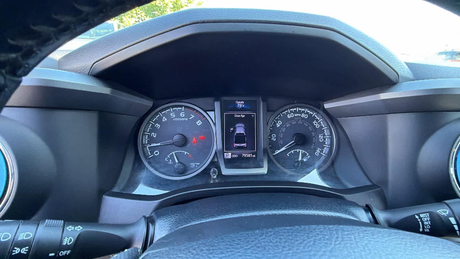 Thumbnail: 2019 Toyota Tacoma - 21