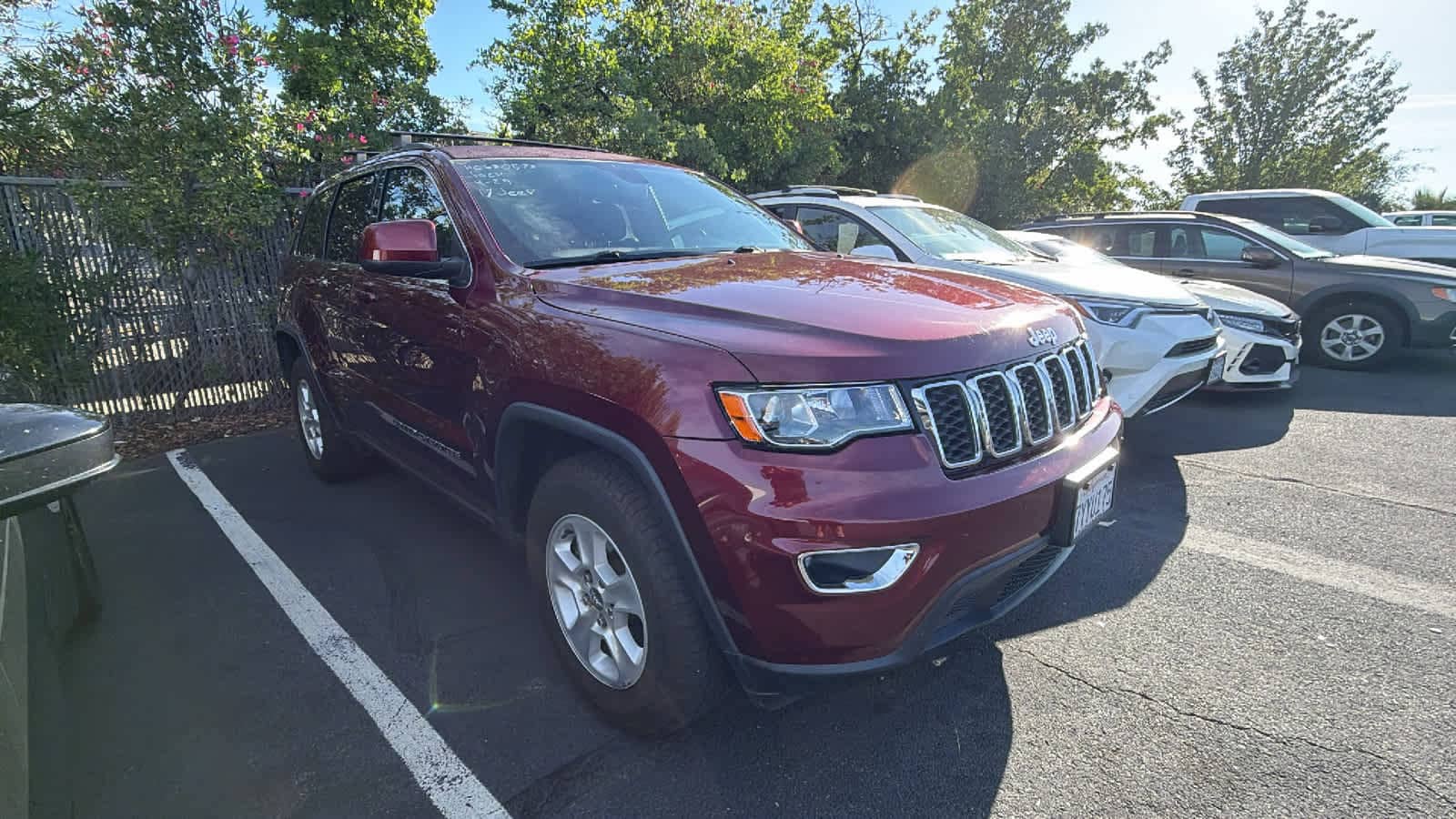 Thumbnail: 2017 Jeep Grand Cherokee - 2