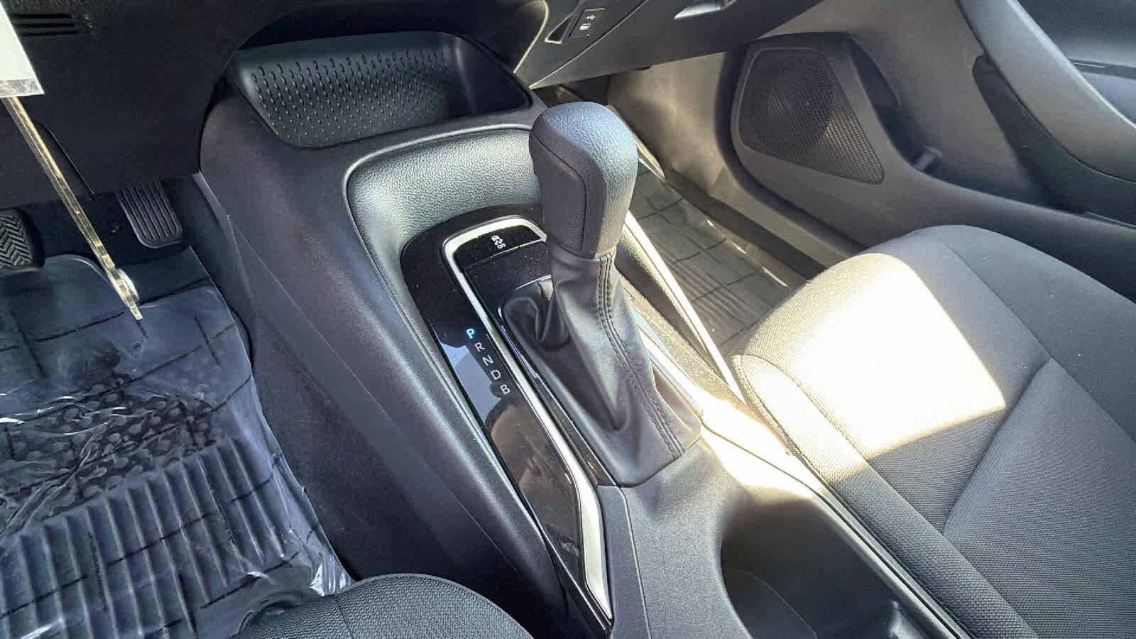 Thumbnail: 2023 Toyota Corolla - 13