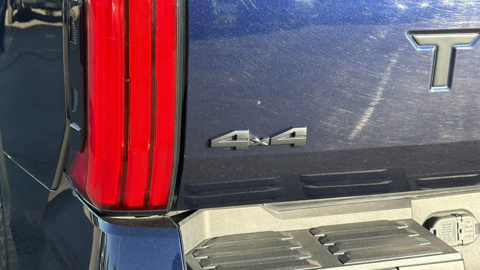 Thumbnail: 2023 Toyota Tundra - 27