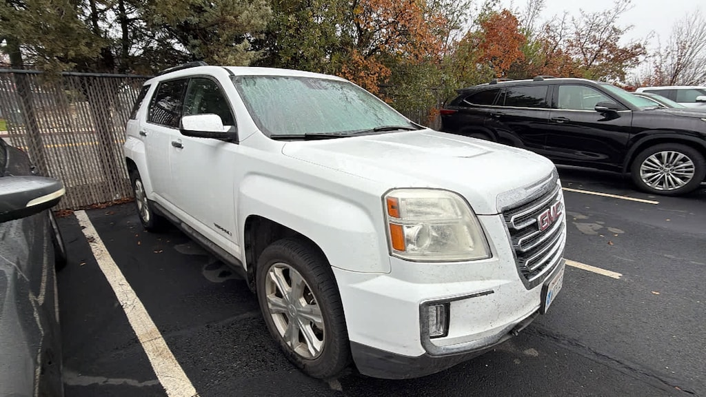 Used 2017 GMC Terrain SLT SUV