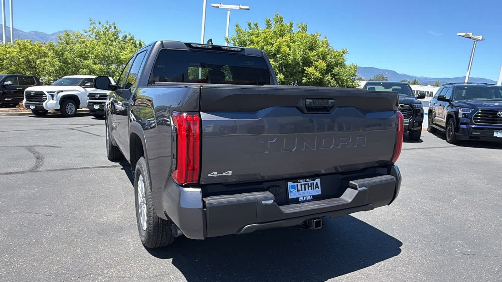 2026 Toyota Tundra SR5 - Photo 6