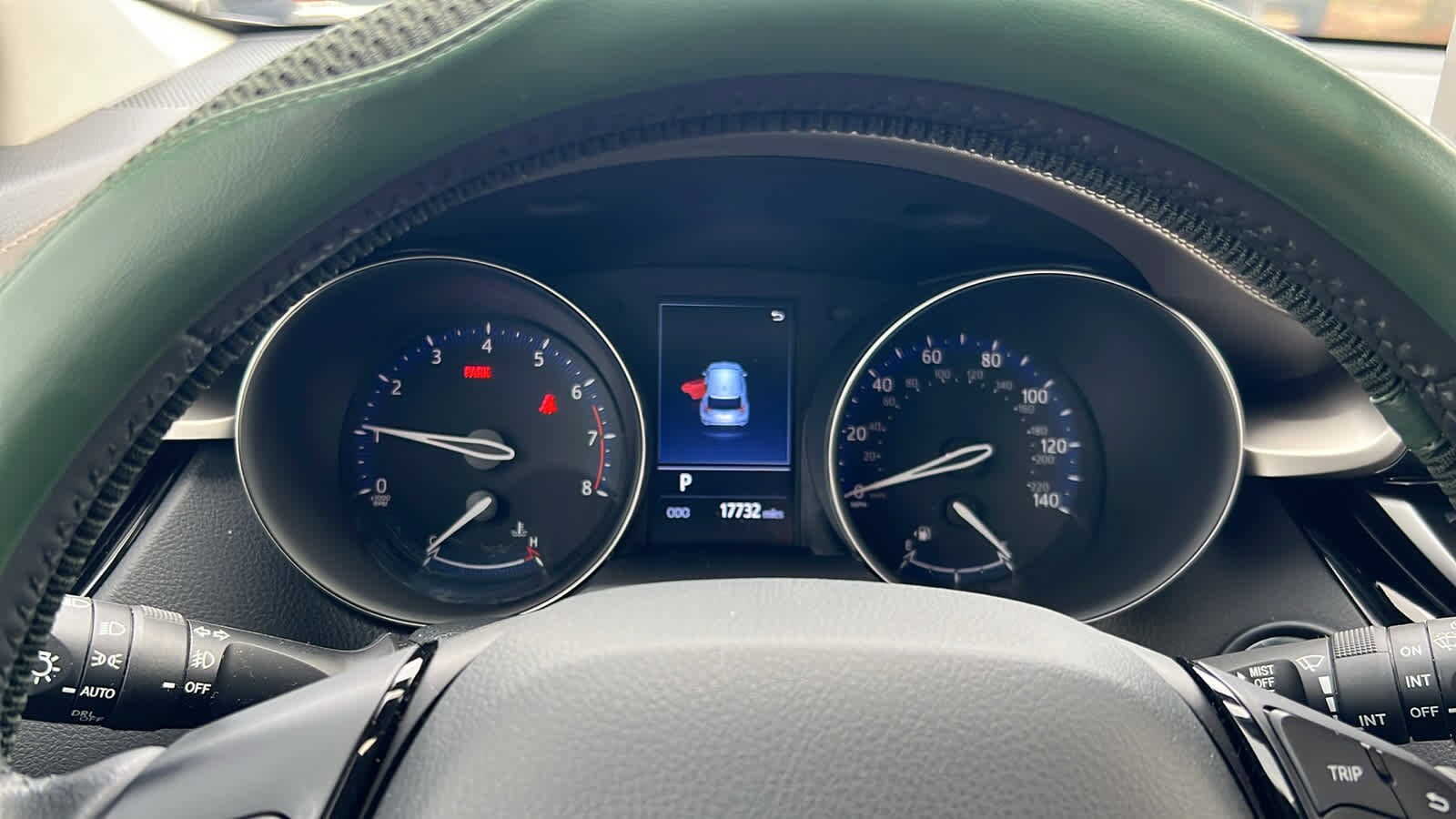 Thumbnail: 2022 Toyota C-HR - 18