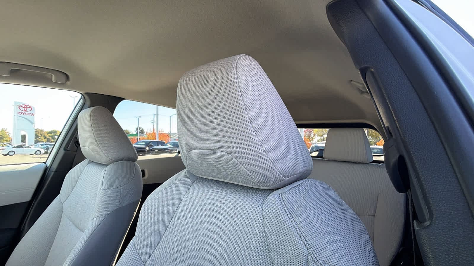 Thumbnail: 2025 Toyota Corolla Cross - 11