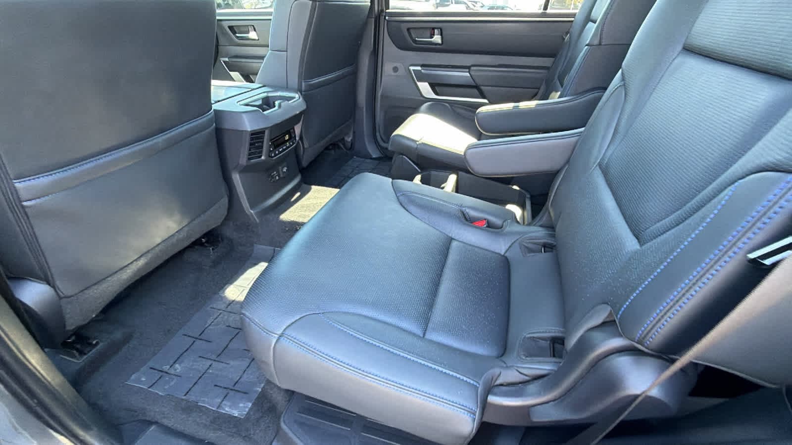 Thumbnail: 2024 Toyota Sequoia - 24