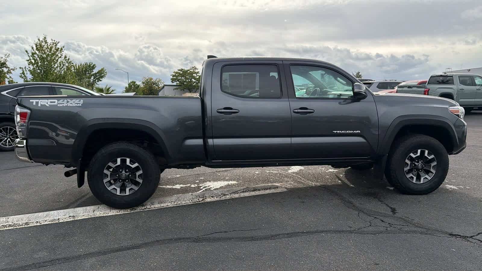 2021 Toyota Tacoma TRD V6 photo 4