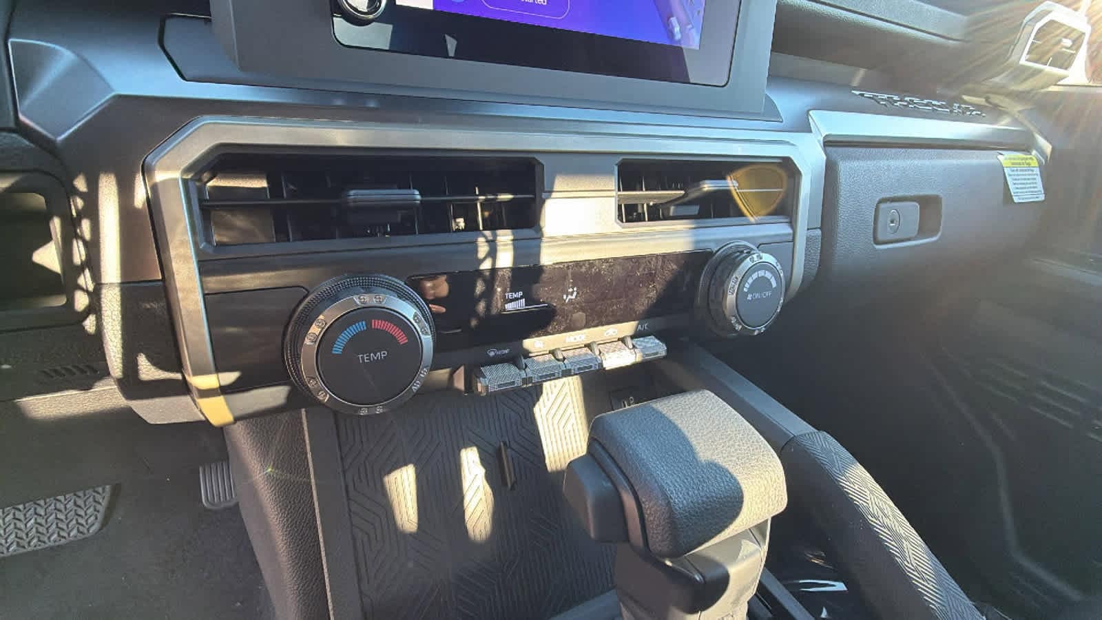 Thumbnail: 2025 Toyota Tacoma - 14